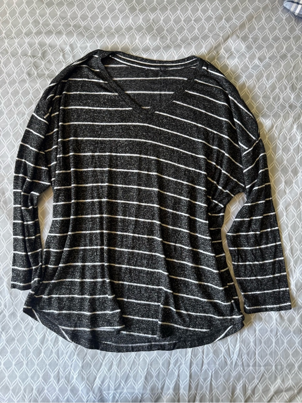 Well Worn Black & White Striped V-Neck Long Sleeve Top